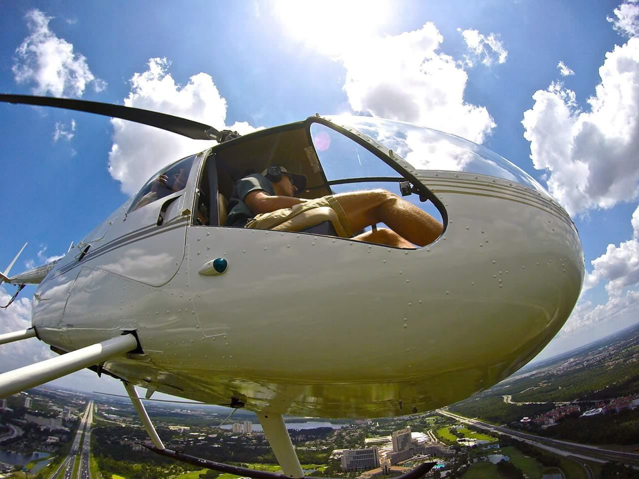 Orlando: 16-Mile Private Helicopter Day Tour over Kissimmee Fun Spot - Photo 1 of 6